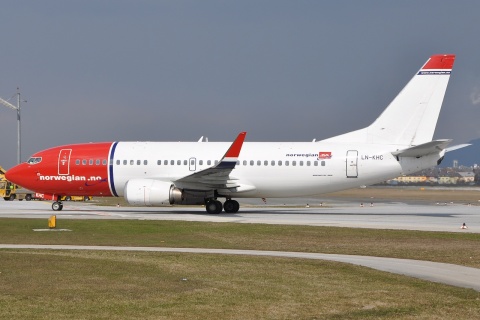 LN-KHC - 737-31S(WL) - Norwegian Air Shuttle - SZG - 21-03-2009