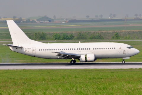 LZ-BOV - 737-330 - Bulgaria Air - VIE - 24-04-2009
