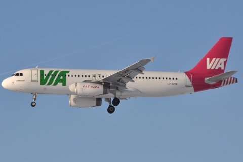 LZ-MDB - A320-232 - Air Via - LGG - 09-01-2009