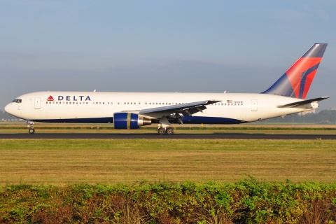 N1201P - 767-332(ER)(WL) - Delta Air Lines - AMS - 18-08-2009