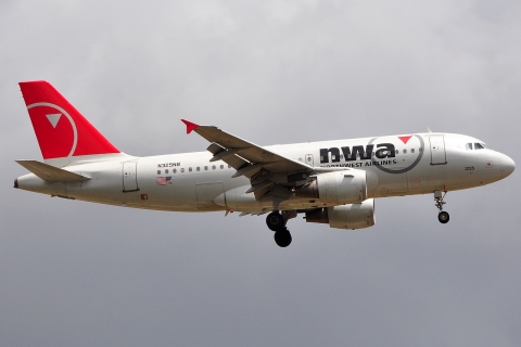 N325NB - A319-114 - Northwest Airlines - MIA - 15-05-2009