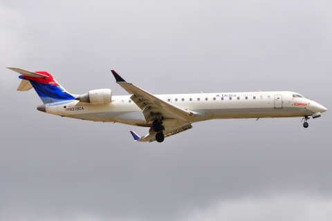 N378CA - CRJ-550- - Delta Connection - MIA - 15-05-2009