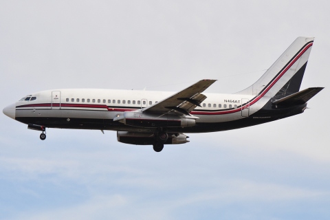 N464AT - 737-2L9 - Sky King Inc - MIA - 15-05-2009