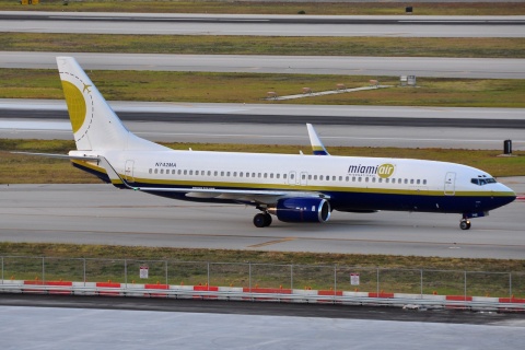 N742MA - 737-83N(WL) - Miami Air International - MIA - 16-05-2009