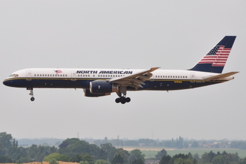 N750NA - 757-28A - North American Airlines - LGG - 27-06-2009
