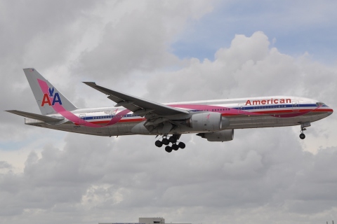 N759AN - 777-223(ER) - American Airlines - MIA - 18-05-2009