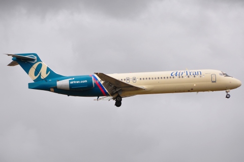 N764AT - 717-28D - AirTran Airways - MIA - 16-05-2009