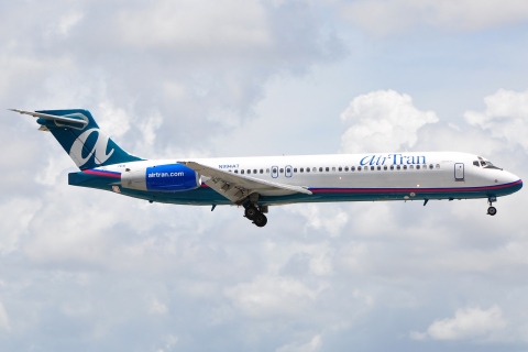 N994AT - 717-2BD - AirTran Airways - MIA - 18-05-2009