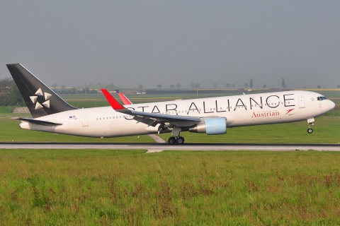 OE-LAY - 767-3Z9(ER)(WL) - Austrian Airlines - VIE - 24-04-2009