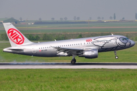 OE-LEK - A319-112 - Niki - VIE - 24-04-2009