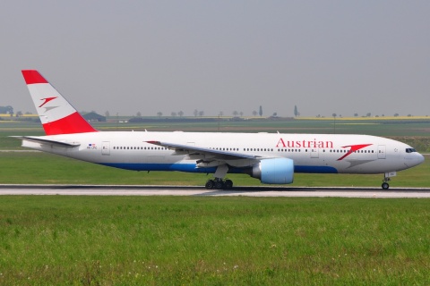 OE-LPC - 777-2Z9(ER) - Austrian Airlines - VIE - 24-04-2009