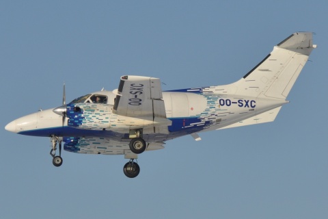 OO-SXC - EMB-121 Xingu - Airventure - LGG - 09-01-2009