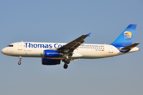 OO-TCN - A320-232 - Thomas Cook Airlines - BRU - 02-04-2009