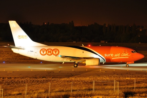 OO-TNA - 737-3T0 - TNT Airways - LGG - 02-10-2009