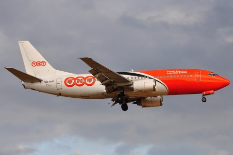 OO-TNF - 737-3Q8 - TNT Airways - LGG - 05-09-2009