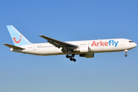 PH-AHX - 767-383(ER) - Arkefly - AMS - 23-06-2009