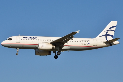 SX-DVY - A320-232 - Aegean Airlines - BRU - 23-08-2009