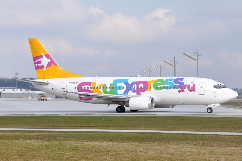 VP-BOU - 737-341 - SkyExpress - SZG - 21-03-2009