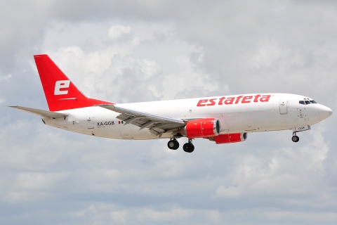 XA-GGB - 737-3M8 - Estafeta Carga Aerea - MIA - 18-05-2009