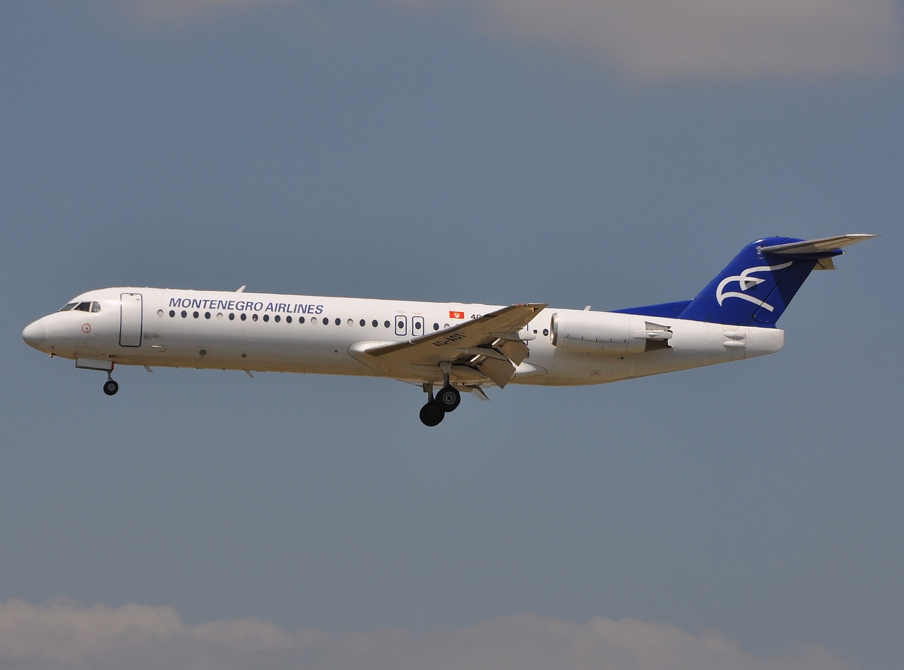 4O-AOT - Fokker 100 - Montenegro Airlines - FRA - 07-07-2010