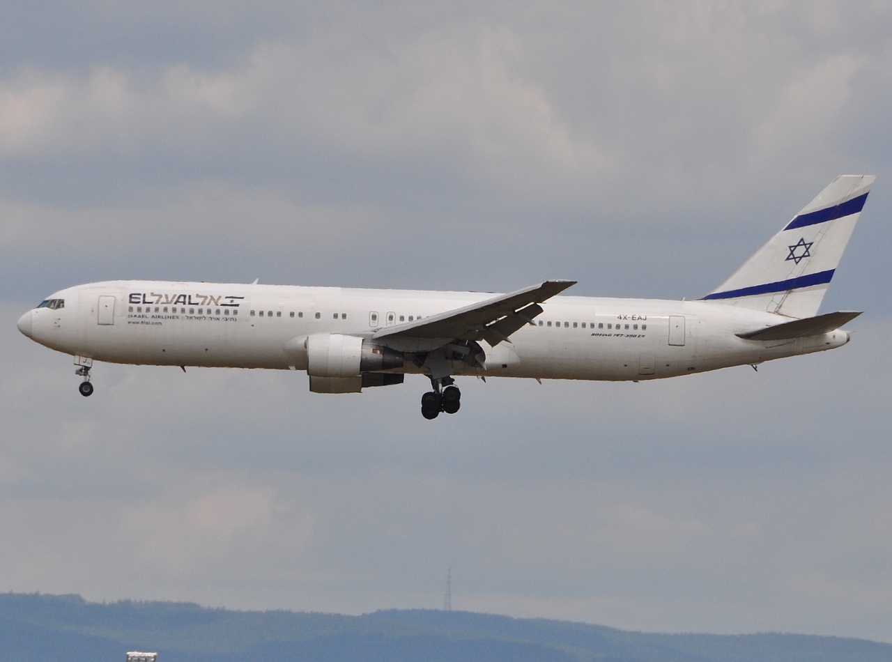 4X-EAJ - 767-330(ER) - El Al Israel Airlines - FRA - 06-07-2010