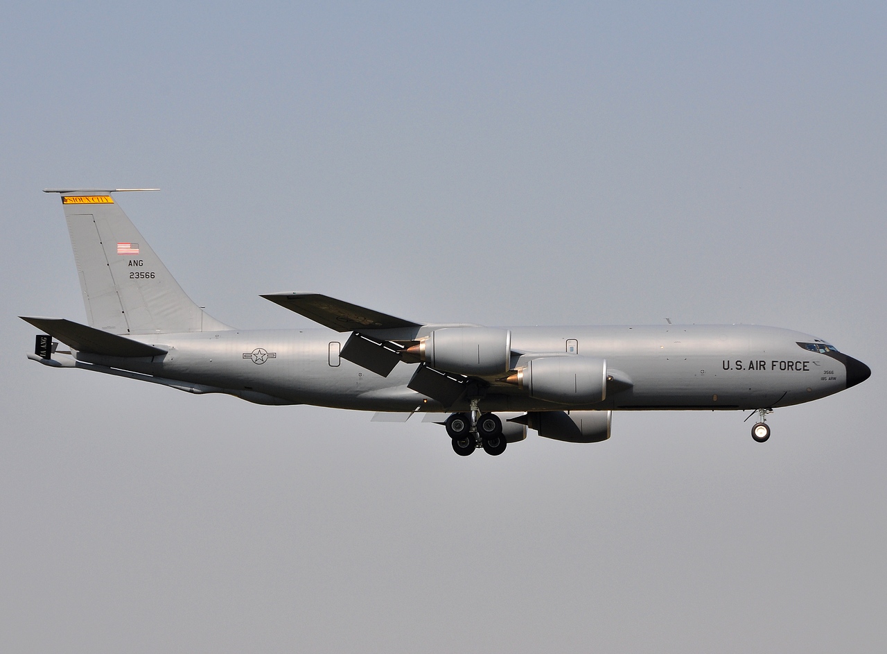 62-3566 - KC-135R Stratotanker - United States Air Force - GKE - 15-04-2010