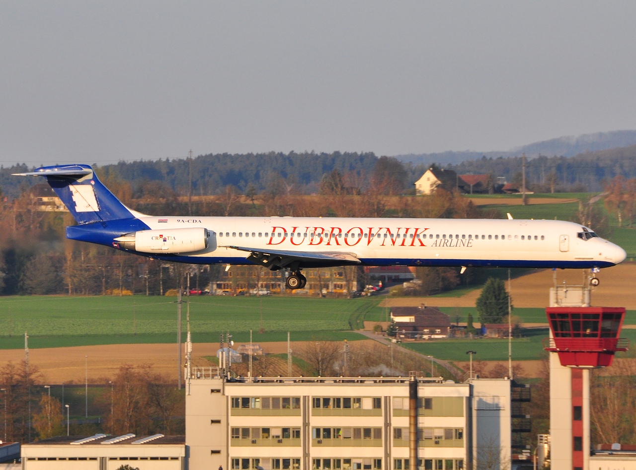 9A-CDA - MD-83 - Dubrovnik Airline - ZRH - 11-04-2010