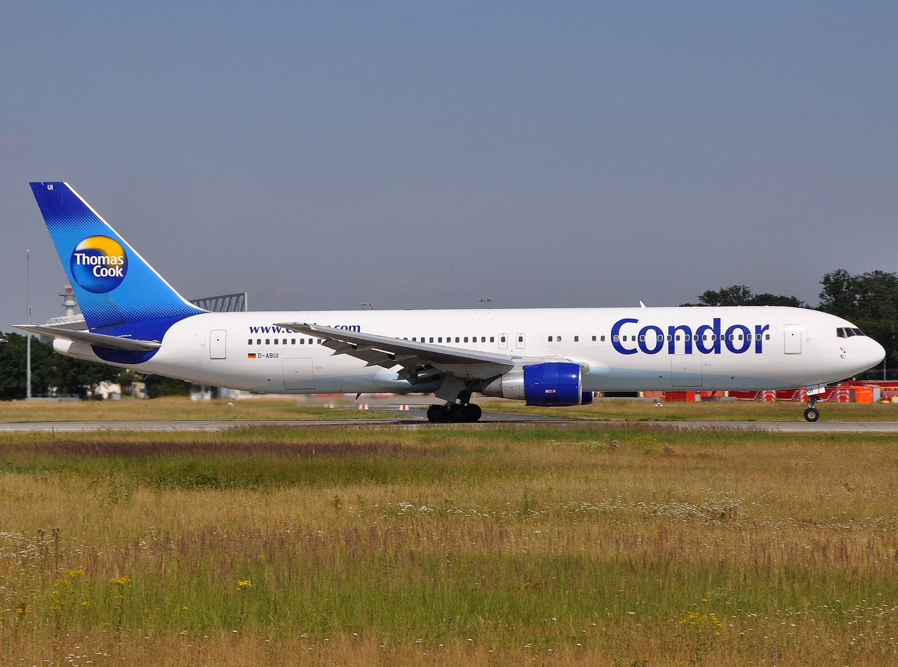 D-ABUI - 767-330(ER)(WL) - Condor - FRA - 07-07-2010