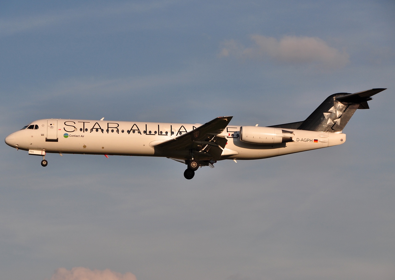 D-AGPH - Fokker 100 - Contact Air - BRU - 04-09-2010