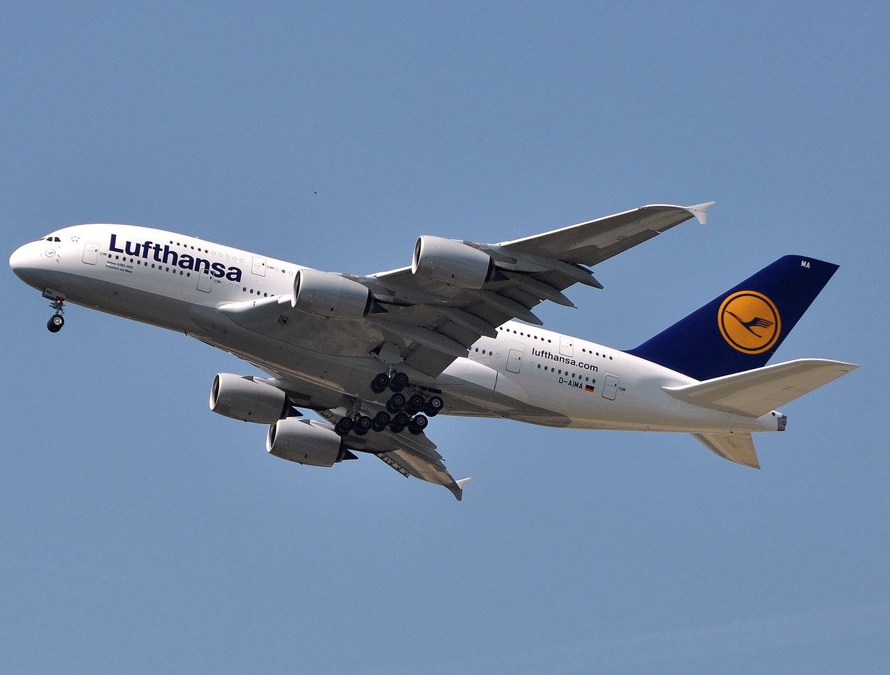 D-AIMA - A380-841 - Lufthansa - FRA - 07-07-2010b