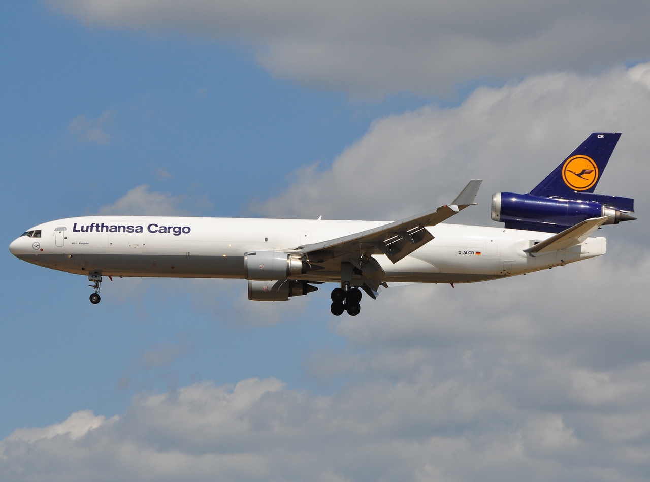 D-ALCR - MD-11 - Lufthansa Cargo - FRA - 06-07-2010