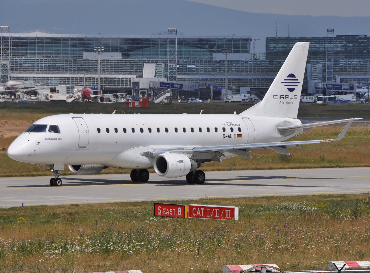 D-ALIE - ERJ-170-LR (ERJ-170-100 LR)  - Cirrus Airlines - FRA - 07-07-2010
