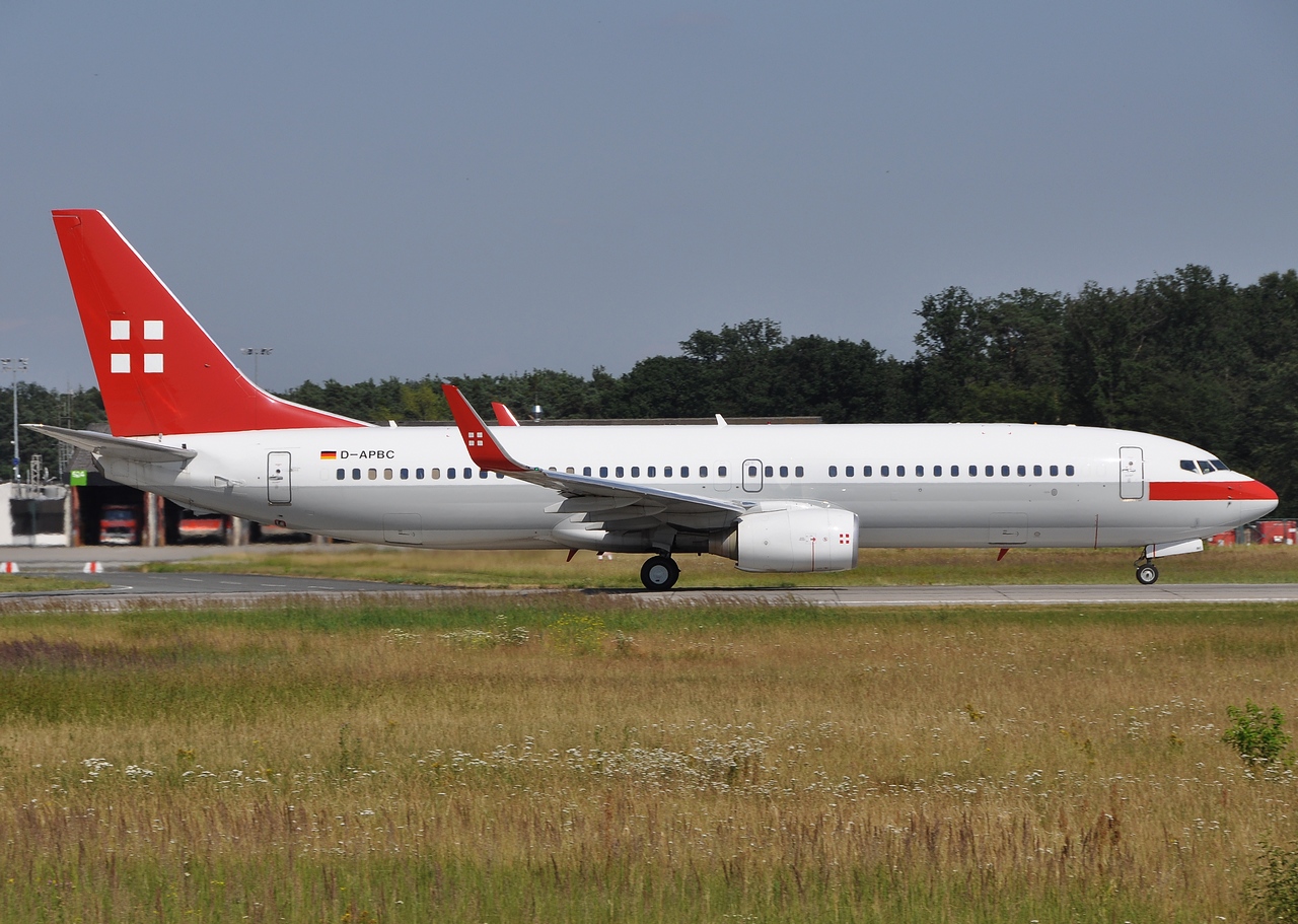D-APBC - 737-8BK(WL) - PrivatAir - FRA - 07-07-2010