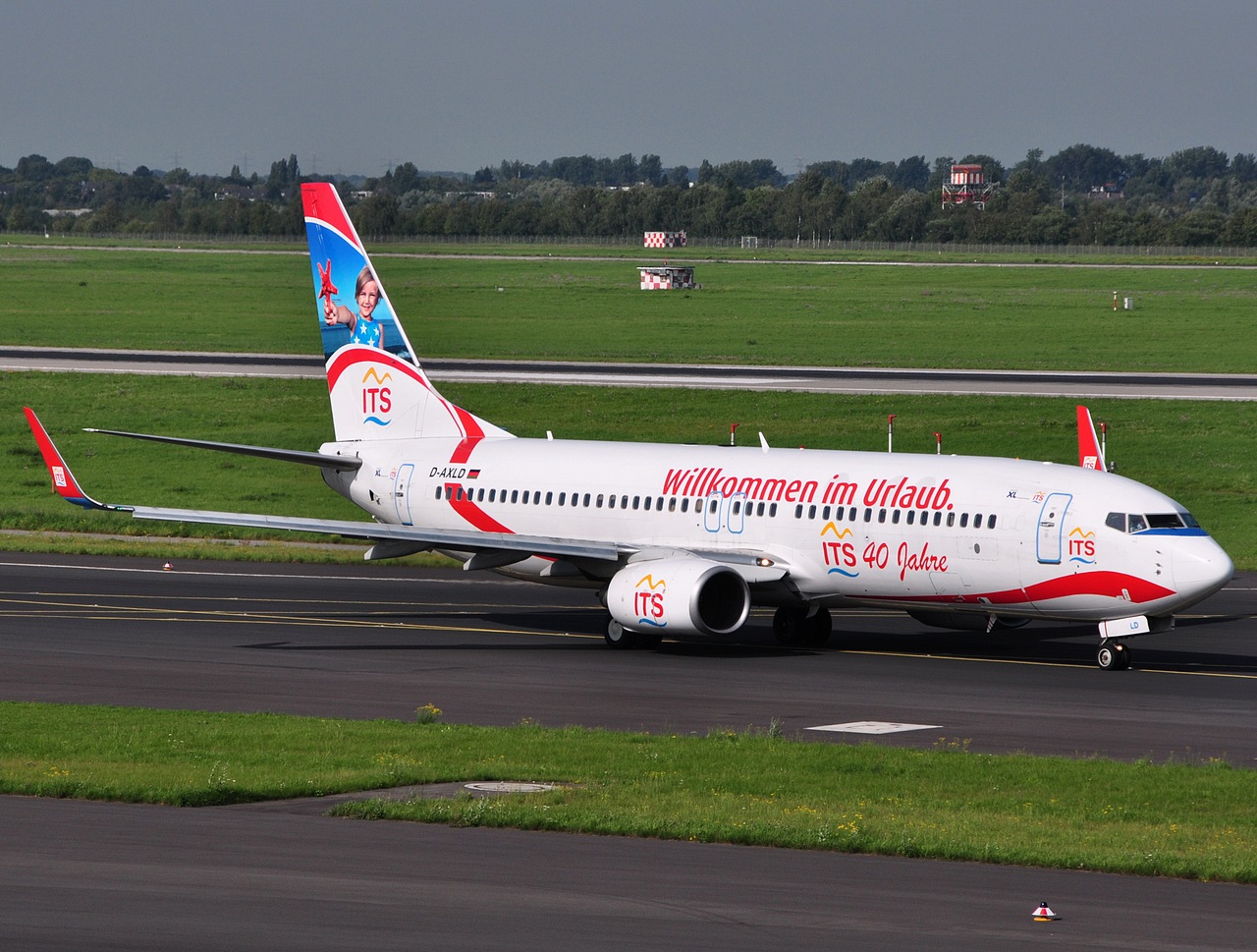 D-AXLD - 737-8FH(WL) - XL Airways Germany - DUS - 11-09-2010b