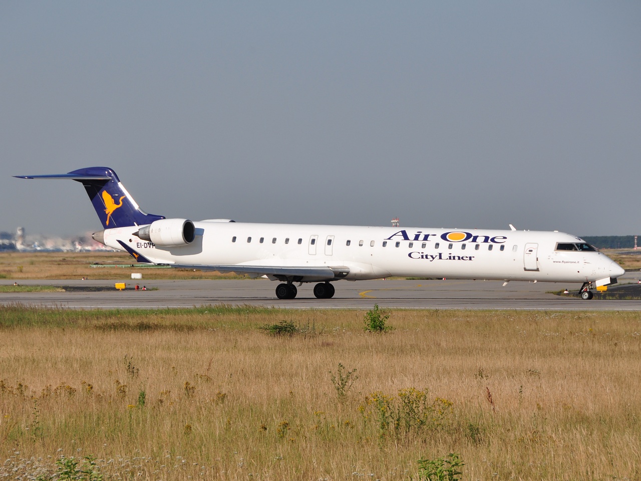 EI-DVP - CRJ-900ER - Air One CityLiner - FRA - 07-07-2010