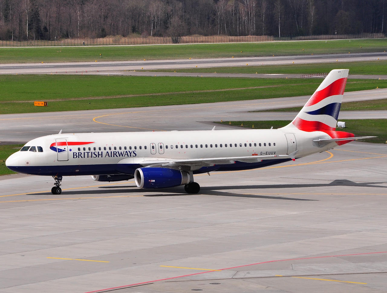 G-EUVV - A320-232 - British Airways - ZRH - 11-04-2010
