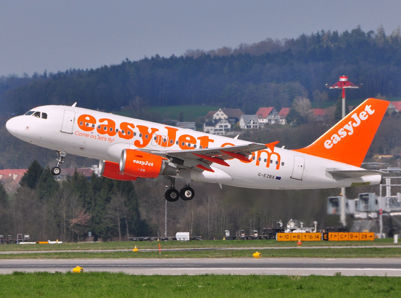 G-EZBX - A319-111 - easyJet - ZRH - 10-04-2010