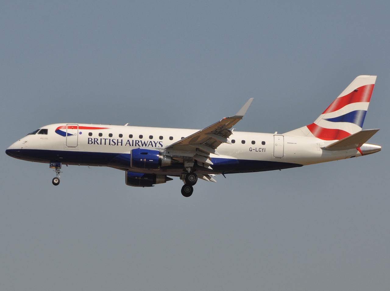 G-LCYI - ERJ-170STD (ERJ-170-100) - British Airways - FRA - 07-07-2010b