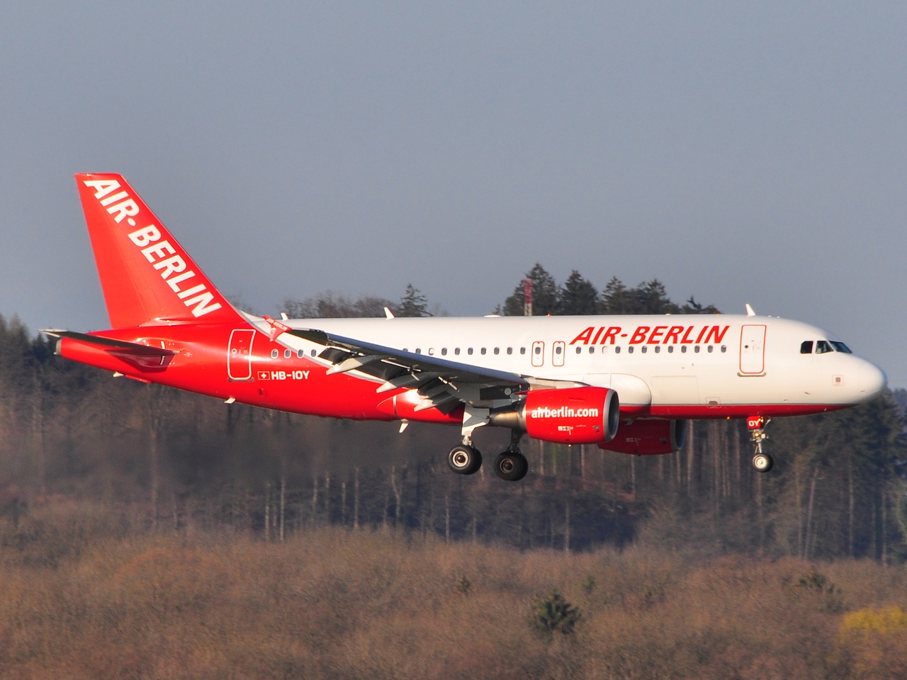 HB-IOY - A319-111 - Air Berlin - ZRH - 11-04-2010