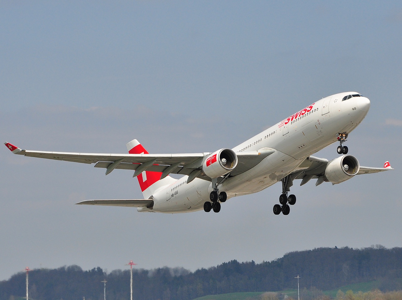 HB-JQQ - A330-223 - Swiss - ZRH - 10-04-2010