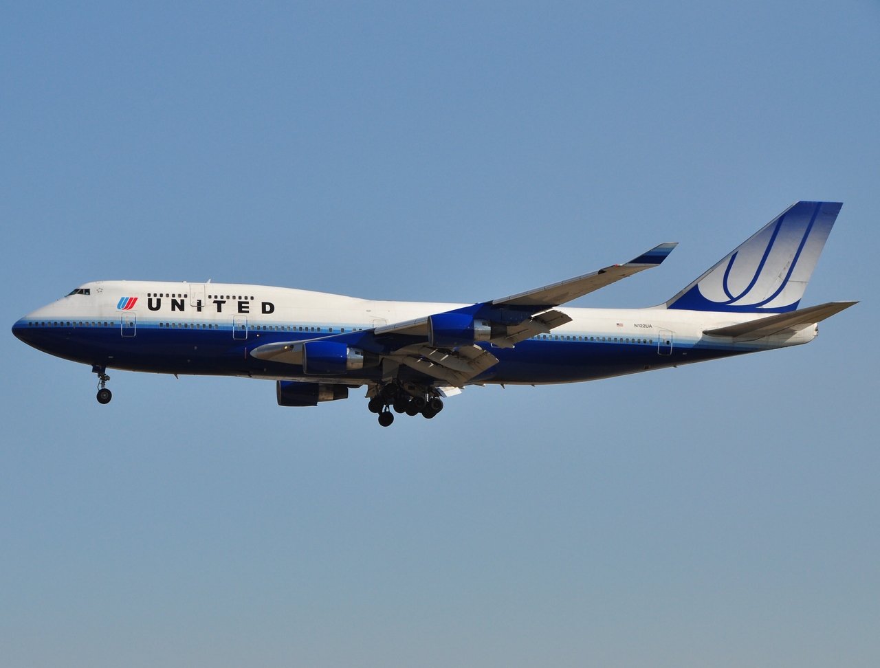 N122UA - 747-422 - United Airlines - FRA - 06-07-2010