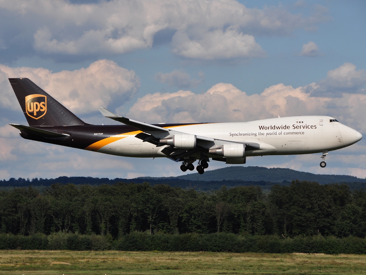 N577UP - 747-44AF - United Parcel Service (UPS) - CGN - 05-09-2010