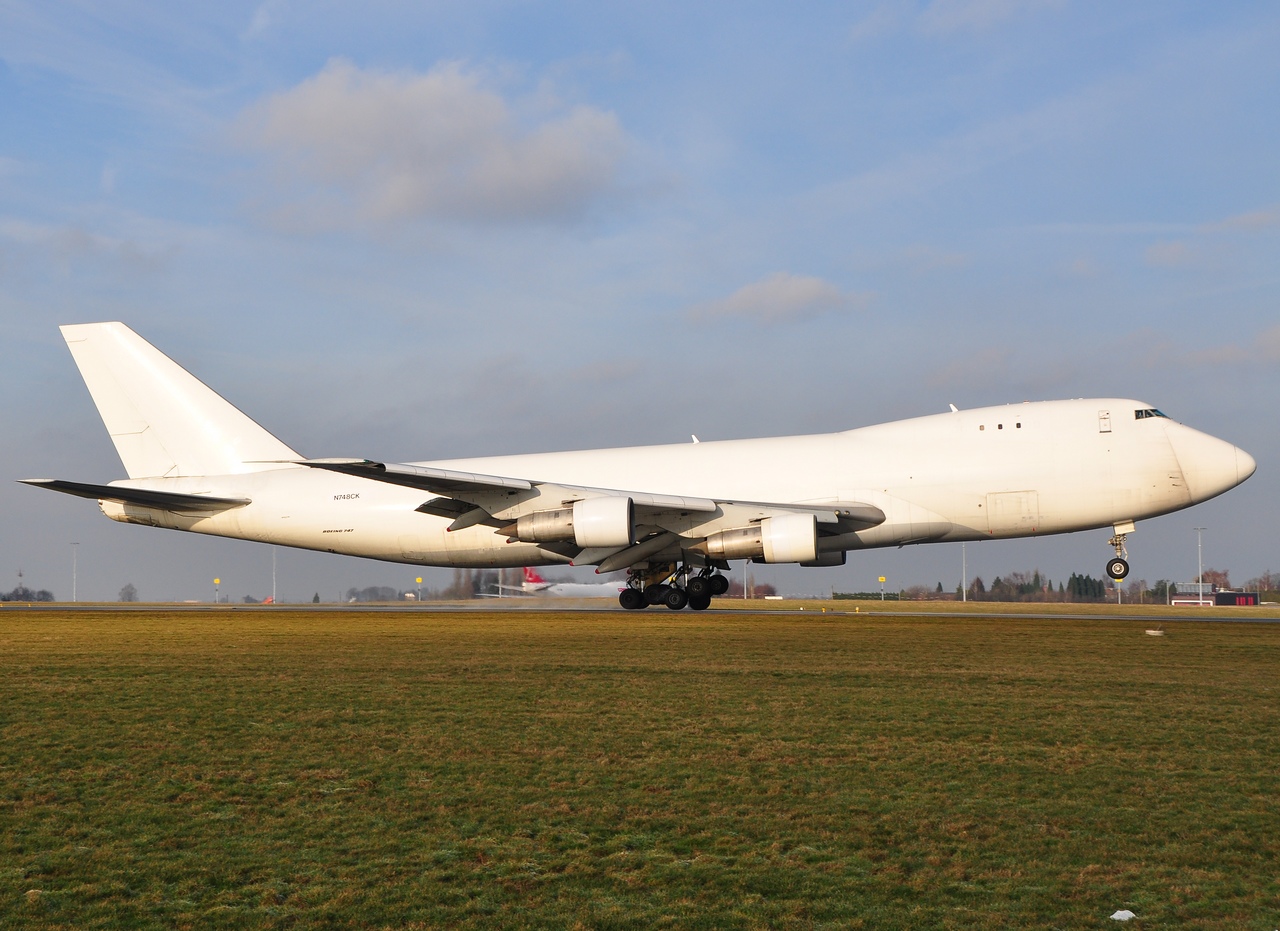 N748CK - 747-221F - Kalitta Air - LGG - 20-01-2010