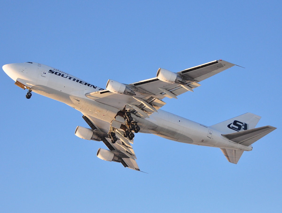 N758SA - 747-281F - Southern Air - LGG - 16-02-2010c