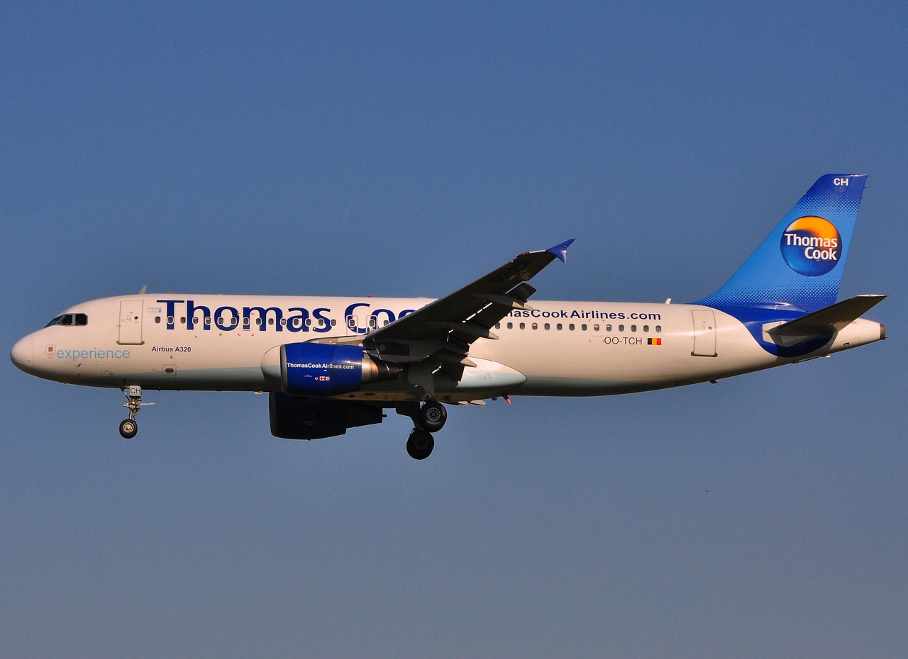 OO-TCH - A320-214 - Thomas Cook Airlines Belgium - BRU - 23-04-2010