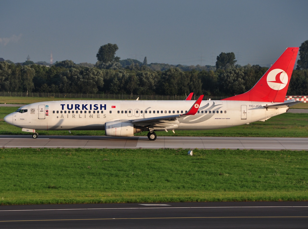 TC-JGB - 737-8F2(WL) - Turkish Airlines - DUS - 11-09-2010