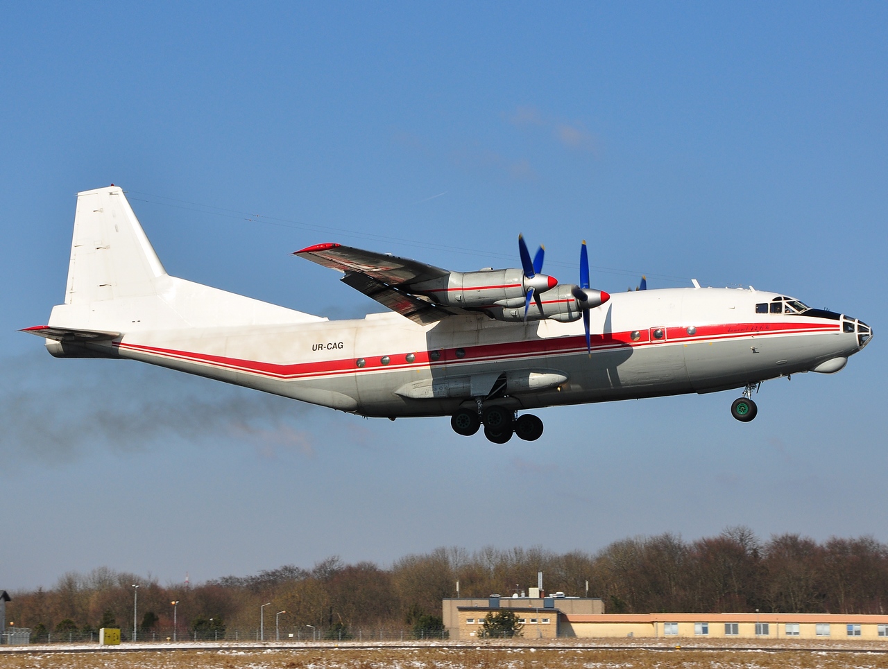 UR-CAG - Antonov An-12-BK - Meridian (Ukraine) - LUX - 07-03-2010b
