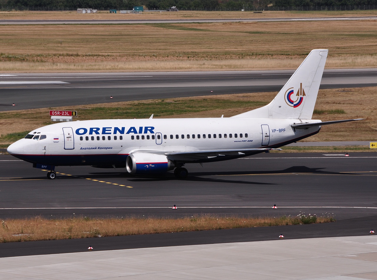 VP-BPF - 737-5H6 - Orenair (Orenburg Airlines) - DUS - 10-07-2010b