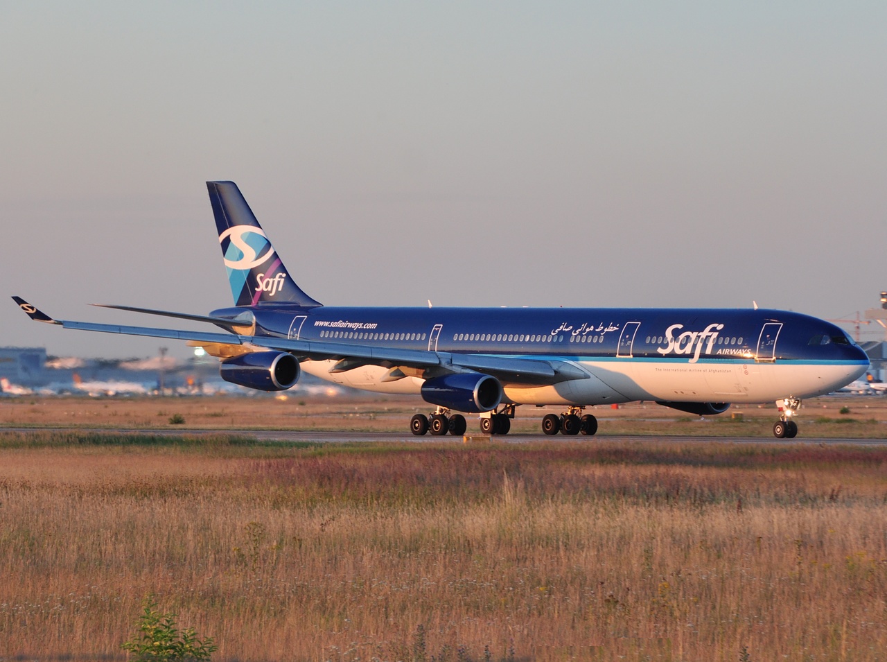 YA-TTB - A340-313 - Safi Airways - FRA - 07-07-2010