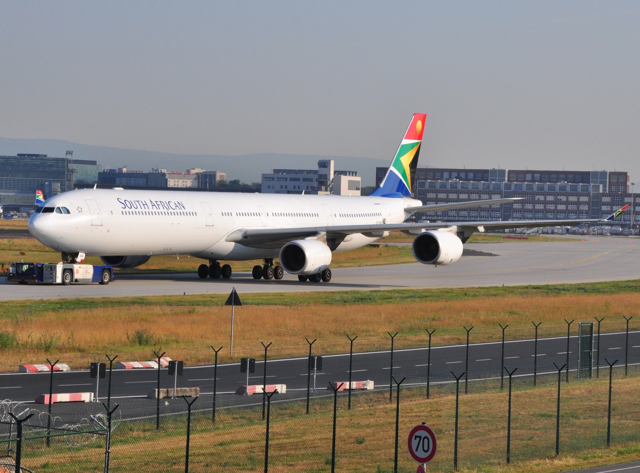 ZS-SNI - A340-642 - South African Airways - FRA - 07-07-2010
